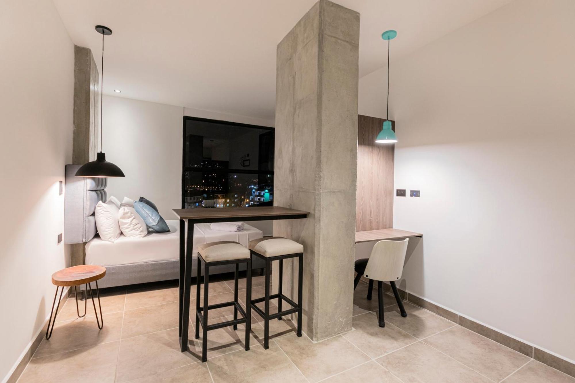 Apartahotel Medellin Ngoại thất bức ảnh