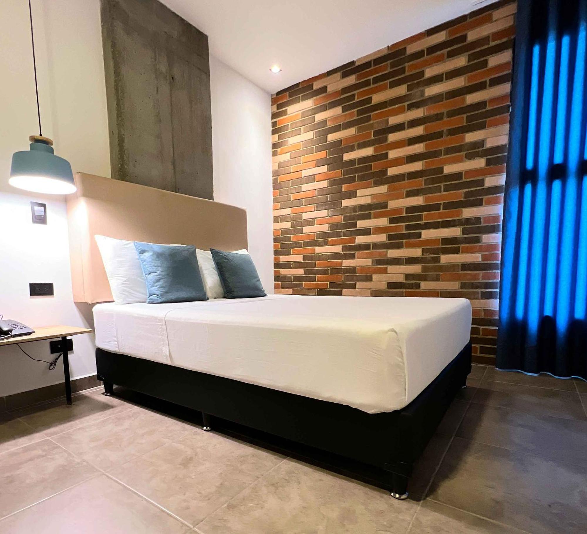 Apartahotel Medellin Ngoại thất bức ảnh