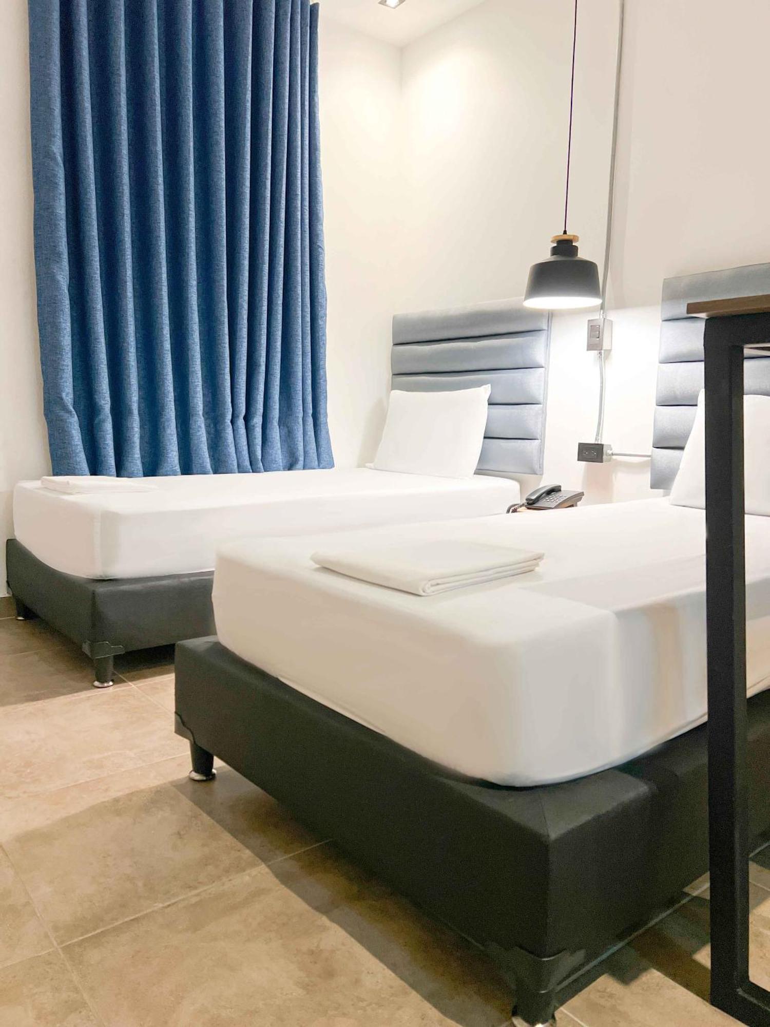 Apartahotel Medellin Ngoại thất bức ảnh