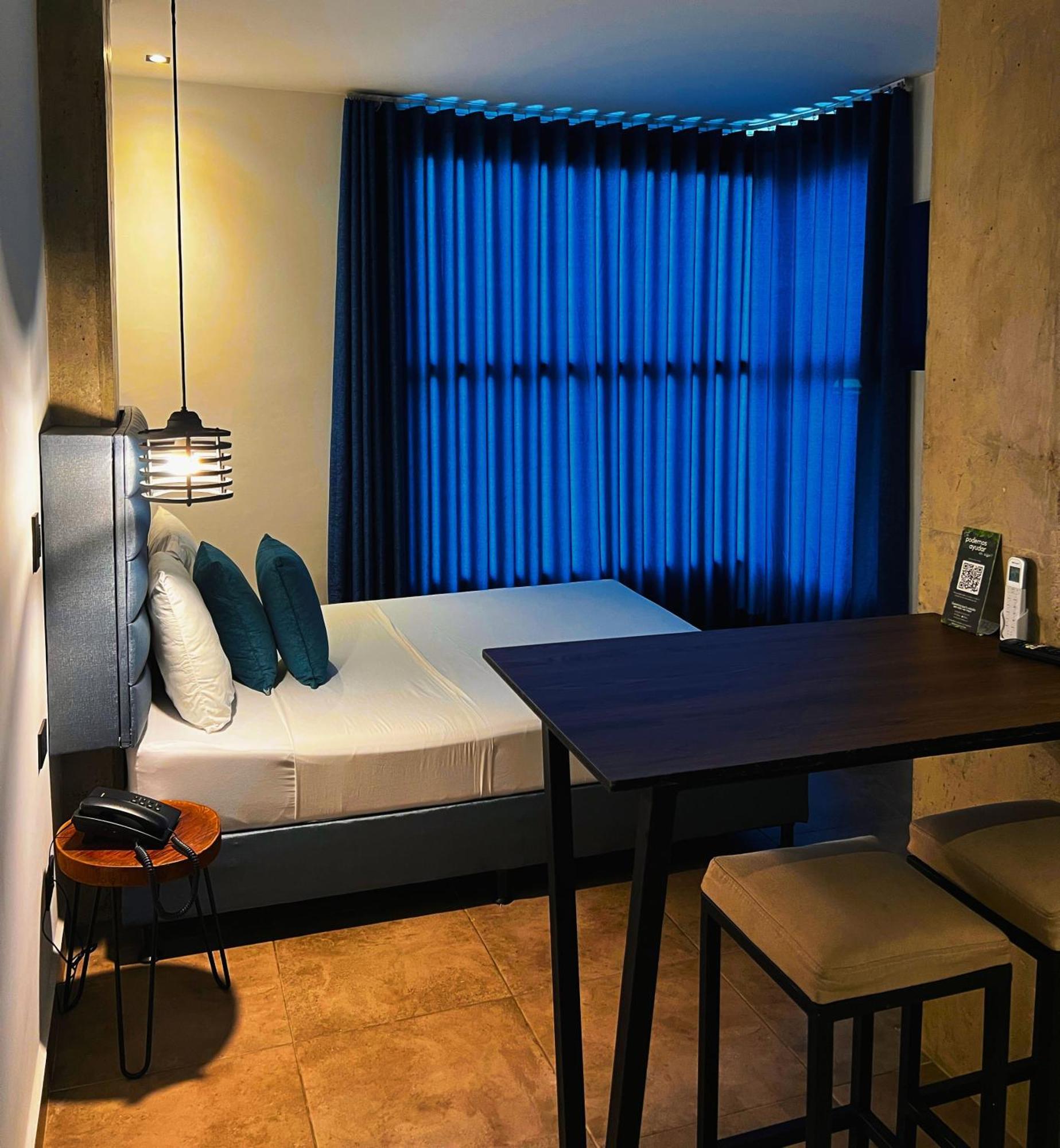Apartahotel Medellin Ngoại thất bức ảnh