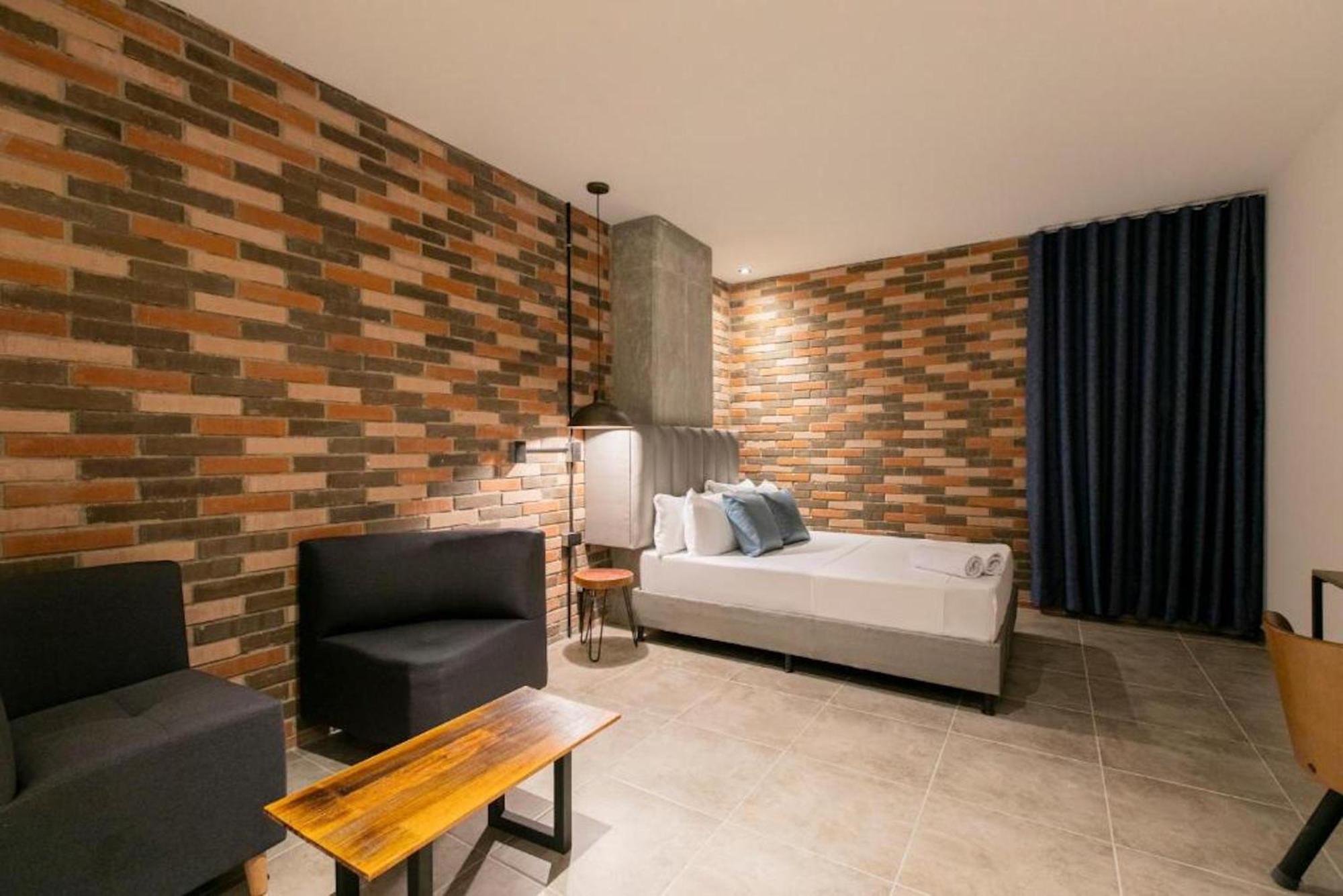 Apartahotel Medellin Ngoại thất bức ảnh